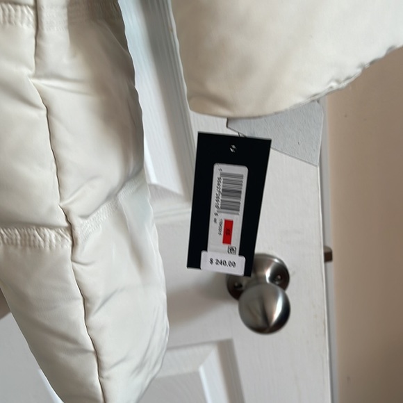 New Kenneth Cole XS winter jacket - Picture 3 of 7